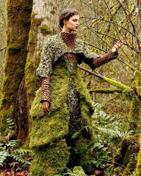 MossDress3.jpg