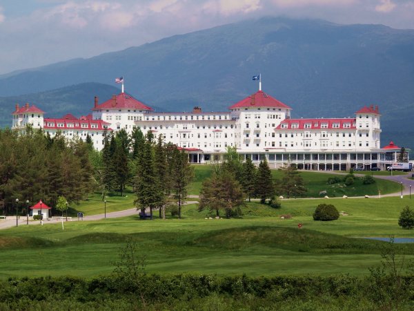 Mt._Washington_Hotel.jpg