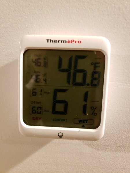 Thermometer - garage.jpg