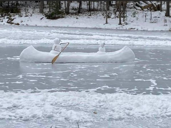 Ice canoe.jpg