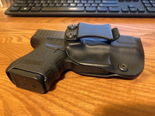 G26 Kydex Holster.jpg