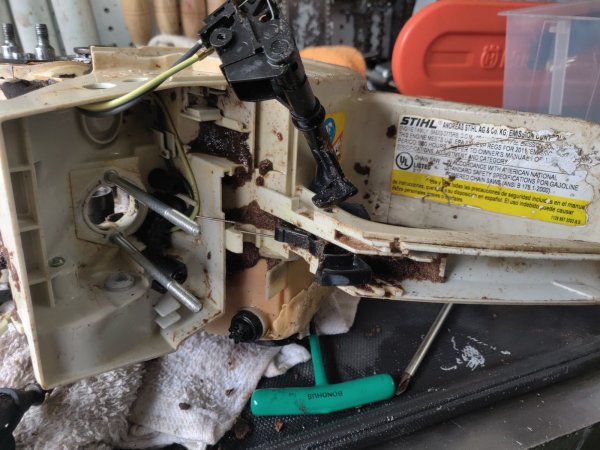 2022-04-16 11.52.21.jpg