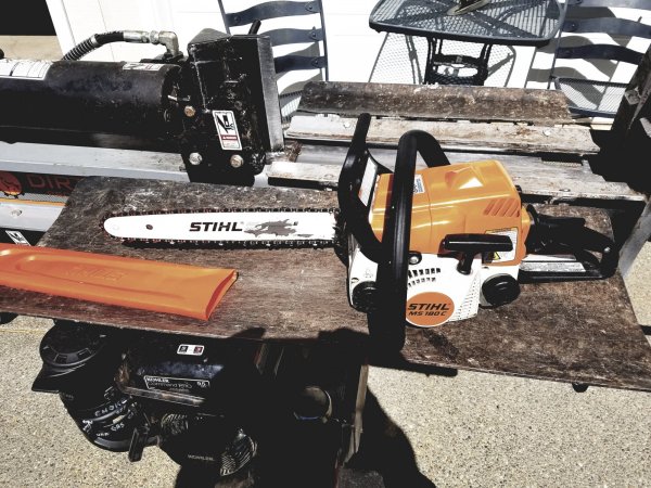 smallsaw2.jpg