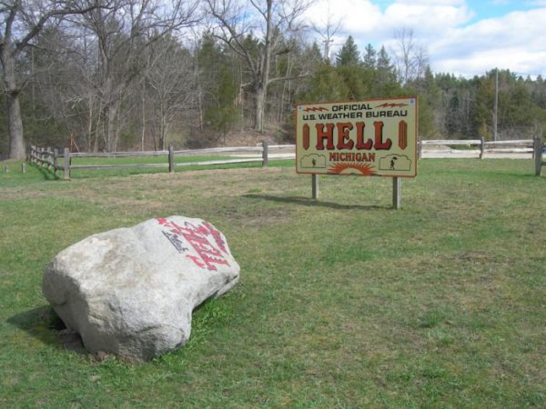 Hell sign.jpg