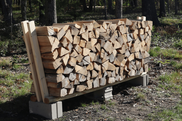 diy-firewood-rack1-compressed.png