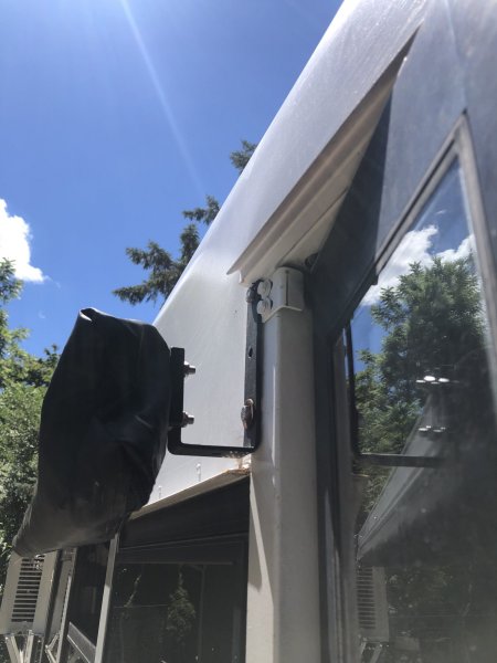 awning4.jpg