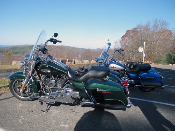 Road Kings at Enfield Lookout.jpg