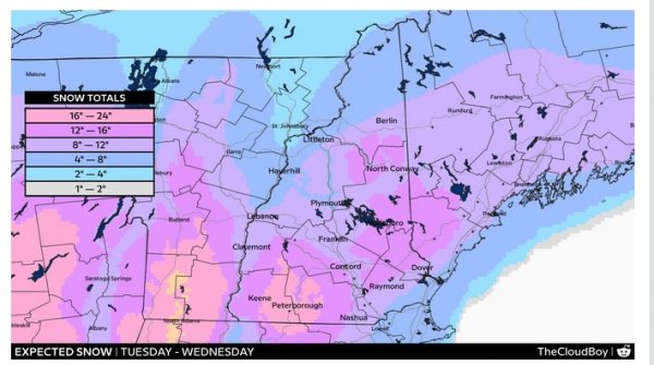 cloudboy forcast for noreaster (taken 3-13-23).jpg