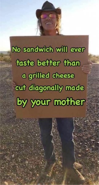 345656218_1422914675194571_1427297534602460324_n (1).jpg