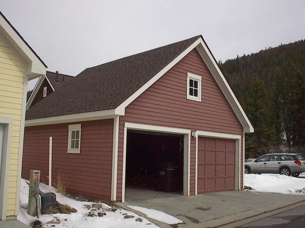 22x22-10-12-Pitch-with-Lap-Siding.jpg