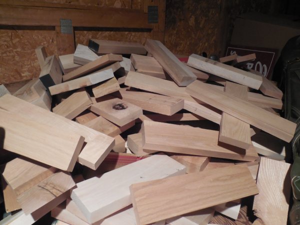 pile free wood 001.JPG