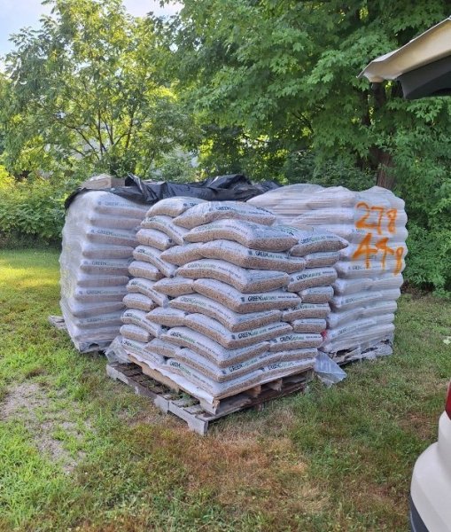 4 tons pellets in yard.jpg