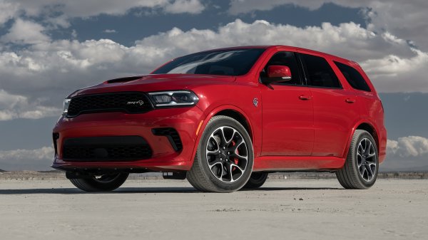 2021-Dodge-Durango-4-SRT-Hellcat-front-three-quarter-2.jpg