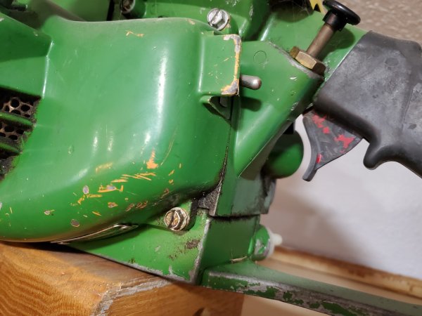 deere 19 inch saw 1.jpg