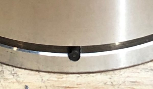 broke piston pin.jpg