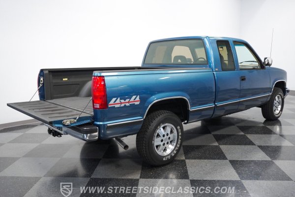 1992-chevrolet-silverado.jpeg