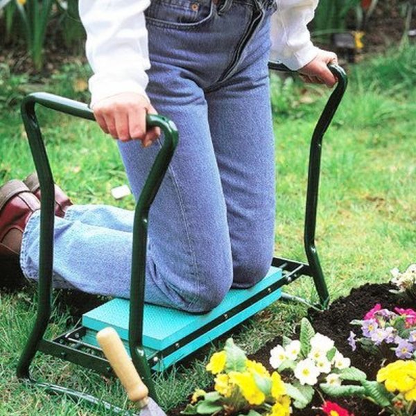 1092886-metal_kneeler_seat.jpg