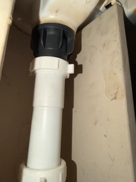 PedestalFaucetRep18-NewPopUpDrainWasteGatePipeBelowTheSink.jpg