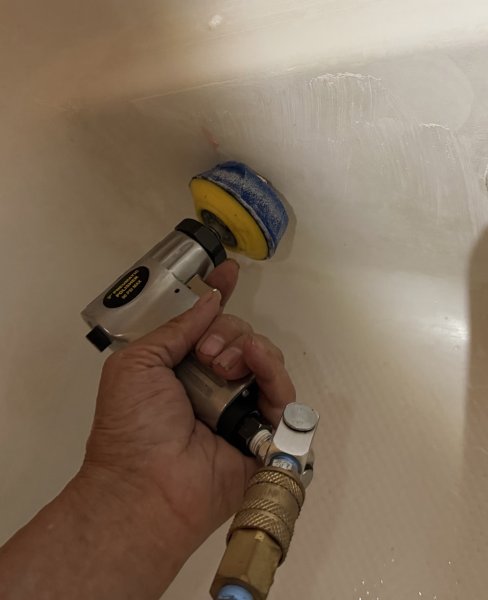 TubScrub07-AirBufferBluePad.jpeg