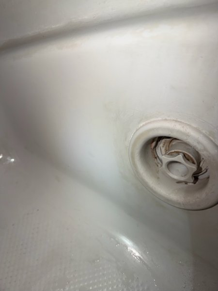 TubScrub09-AfterScrubCleanSpot.jpeg