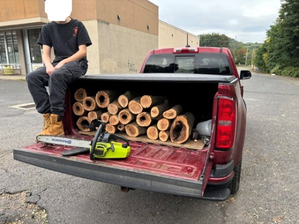 truck2.jpg