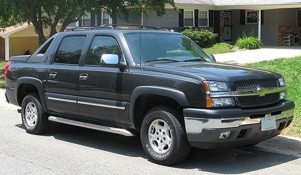 040_chevy_avalanche.jpg