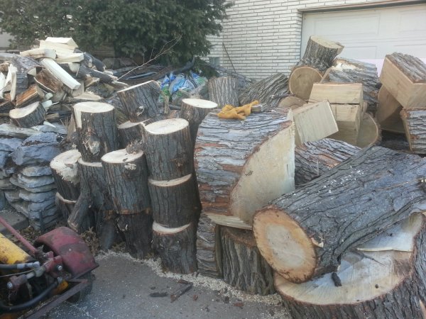 Driveway before 1.jpg