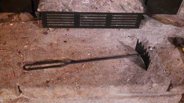 coal rake.jpg