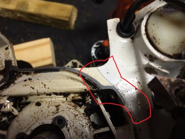 064crack2.jpg