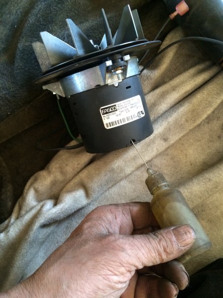7-OilMotor.JPG