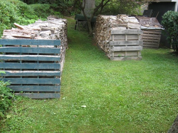 garden stacks cabinet saws 018.JPG