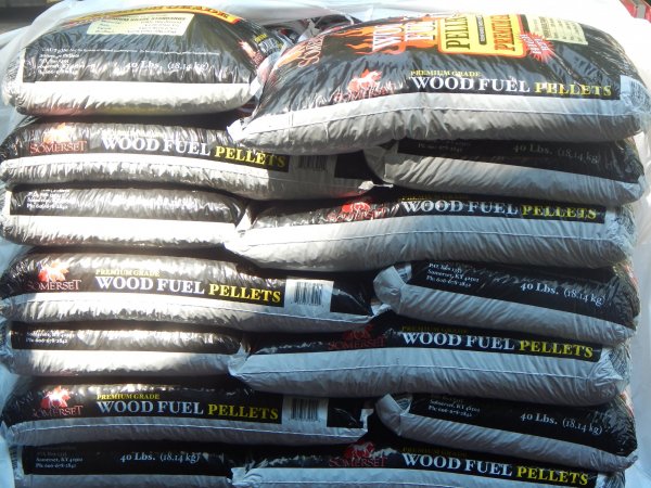 pellets 08-17-15 001.JPG