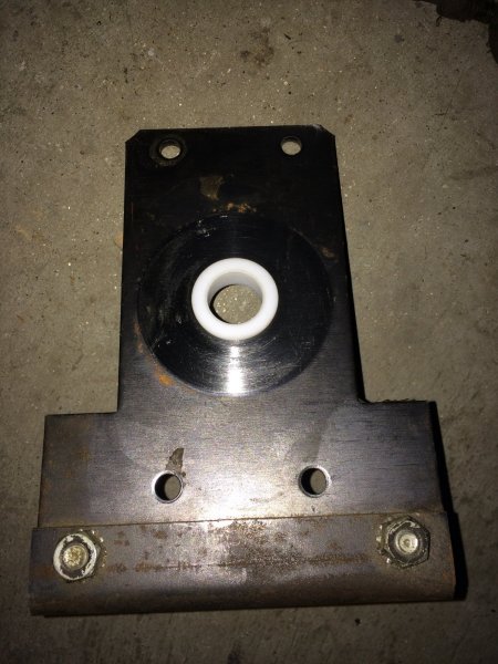 Lopi07UpgradedNylonBearing.JPG