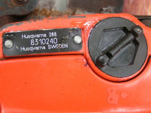 husky 288xp serial tag .jpg