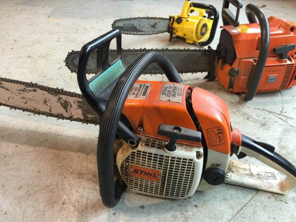chainsaw 018.JPG