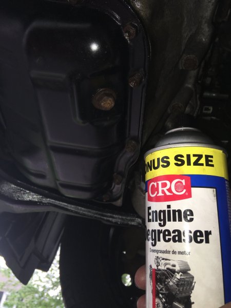 Scion2009OilLeak (8).JPG