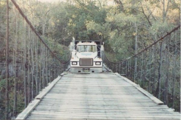 2Ton bridge-1.JPG