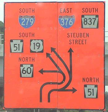 Confusing road sign.JPG