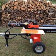 Ariens 22 Ton Splitter.JPG